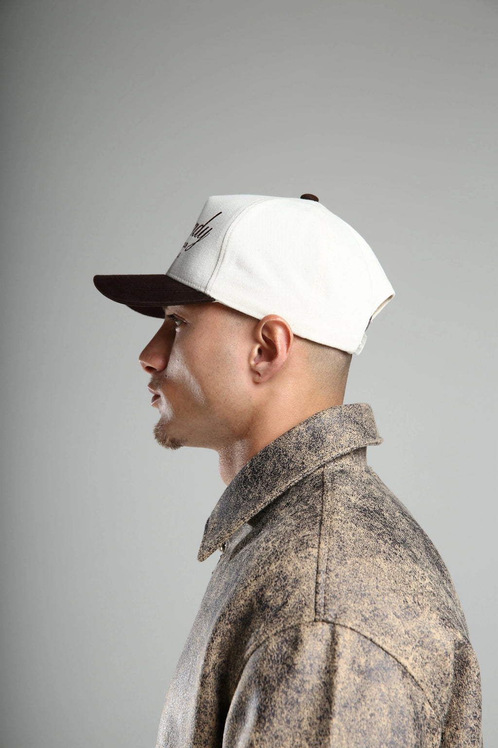 BONÉ ESSENTIALS CLUB