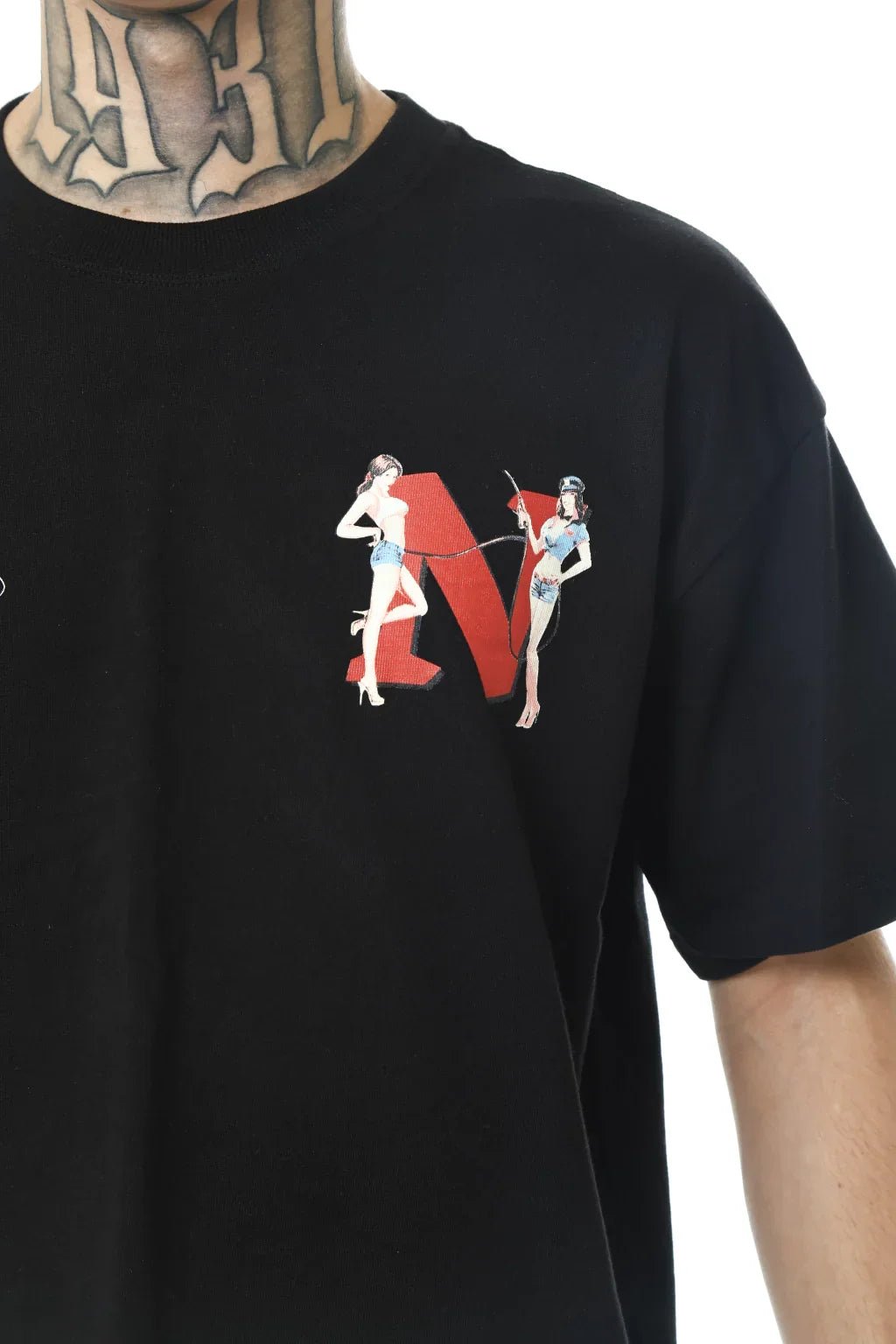 Camiseta Gas Station Preta - NÔMADY COMPANY