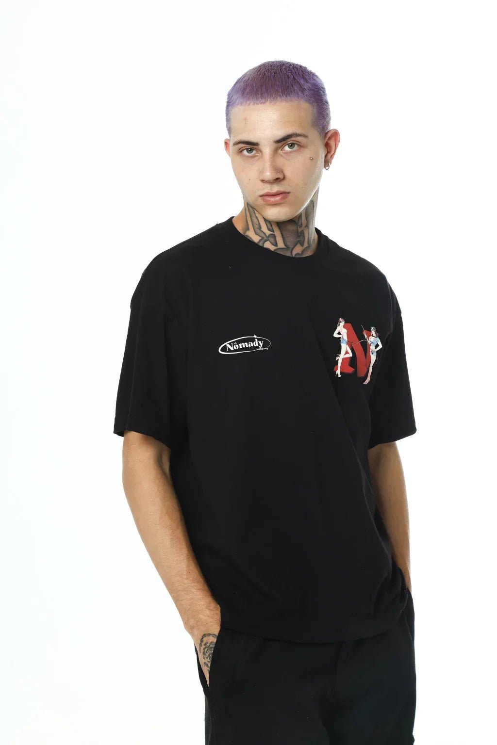 Camiseta Gas Station Preta - NÔMADY COMPANY